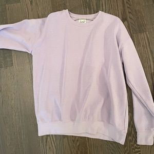 Light purple crewneck! VINTAGE